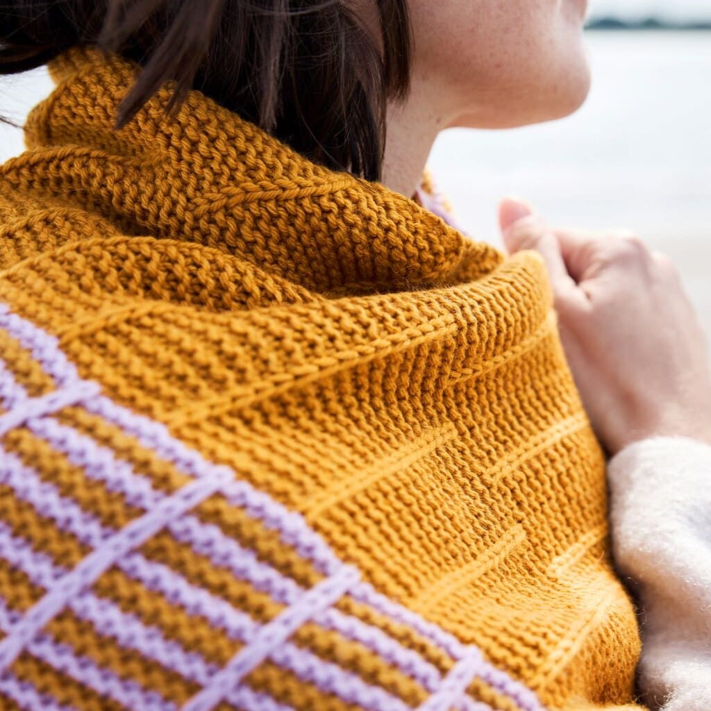 Scent of Flowers Shawl | Rosy Green Wool | Lovely Merino Treat