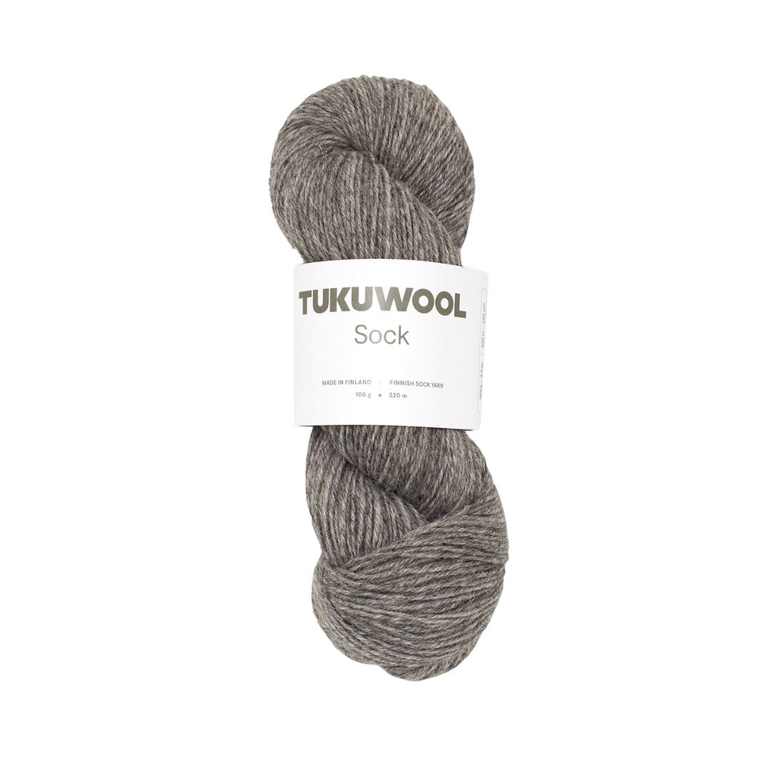 Tukuwool_Sock03Auri_Tangled_Yarn