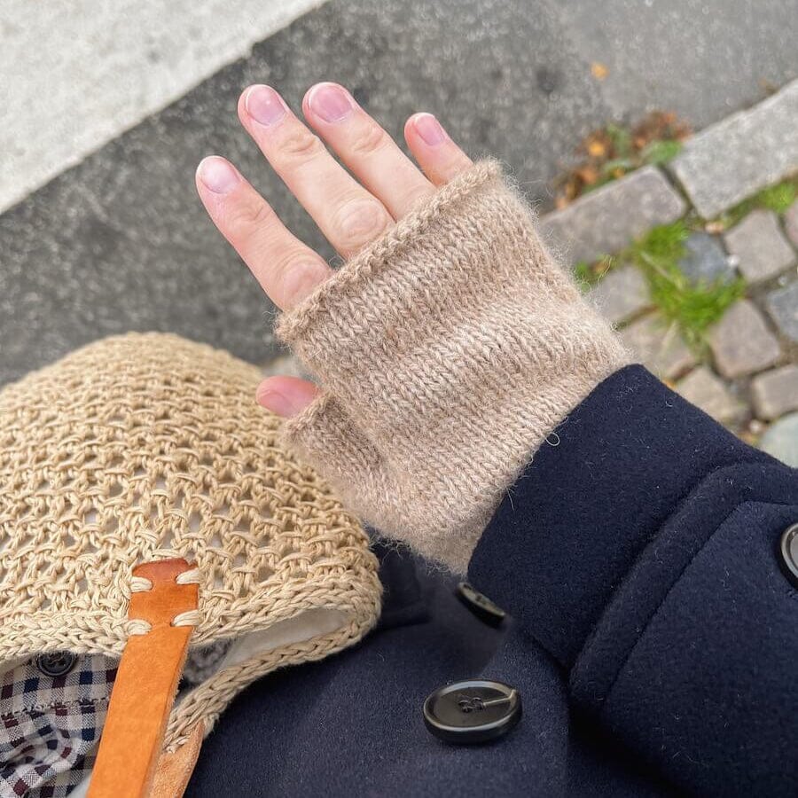 PetiteKnit | Penny Gloves | Tangled Yarn UK