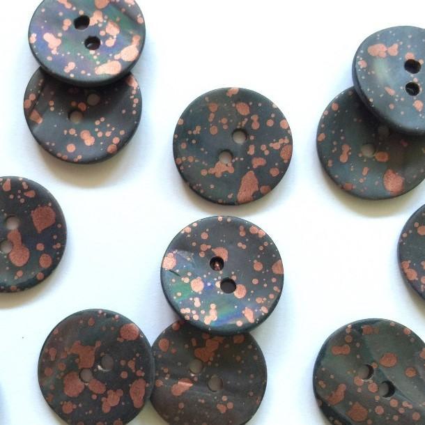 TextileGarden 18mm - Matt Grey with Metallic Copper Splats Button -  - Buttons
